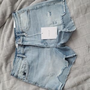 Brand New KanCan Light Jean Cutoff Shorts